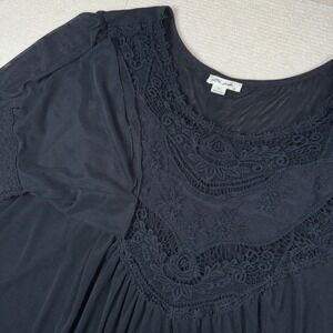 Ultra Pink Black Crochet Lace Top XL Scalloped Hem Lined Whimsical Romantic